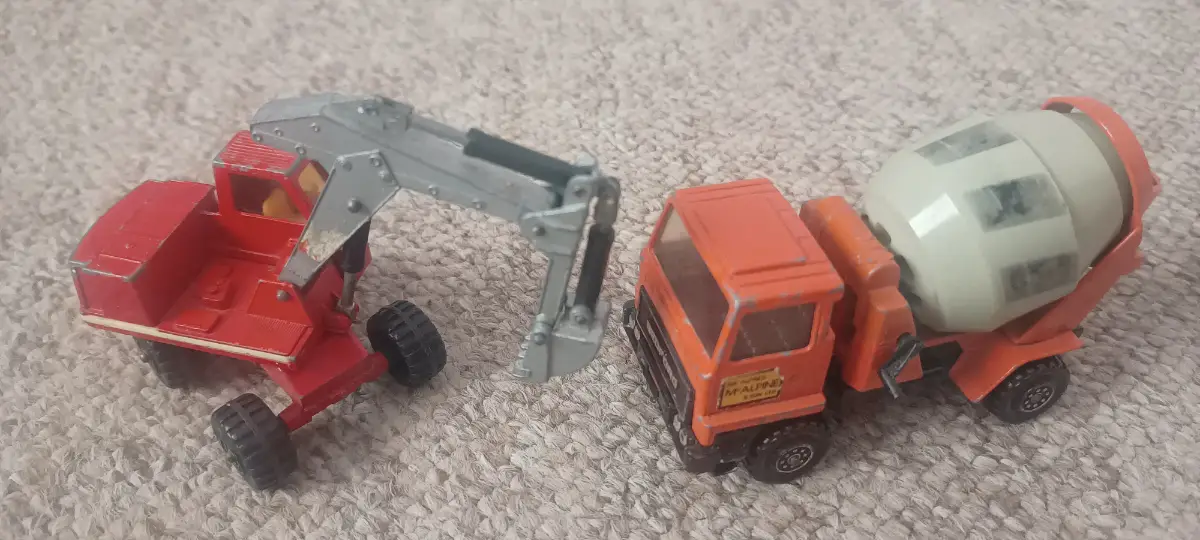 Kids toy matchbox cement mixer and digger vehicle set