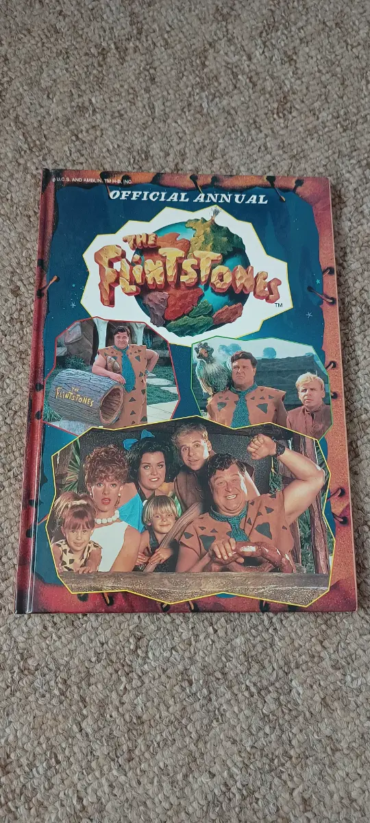 Kids the flintstones the official annual book
