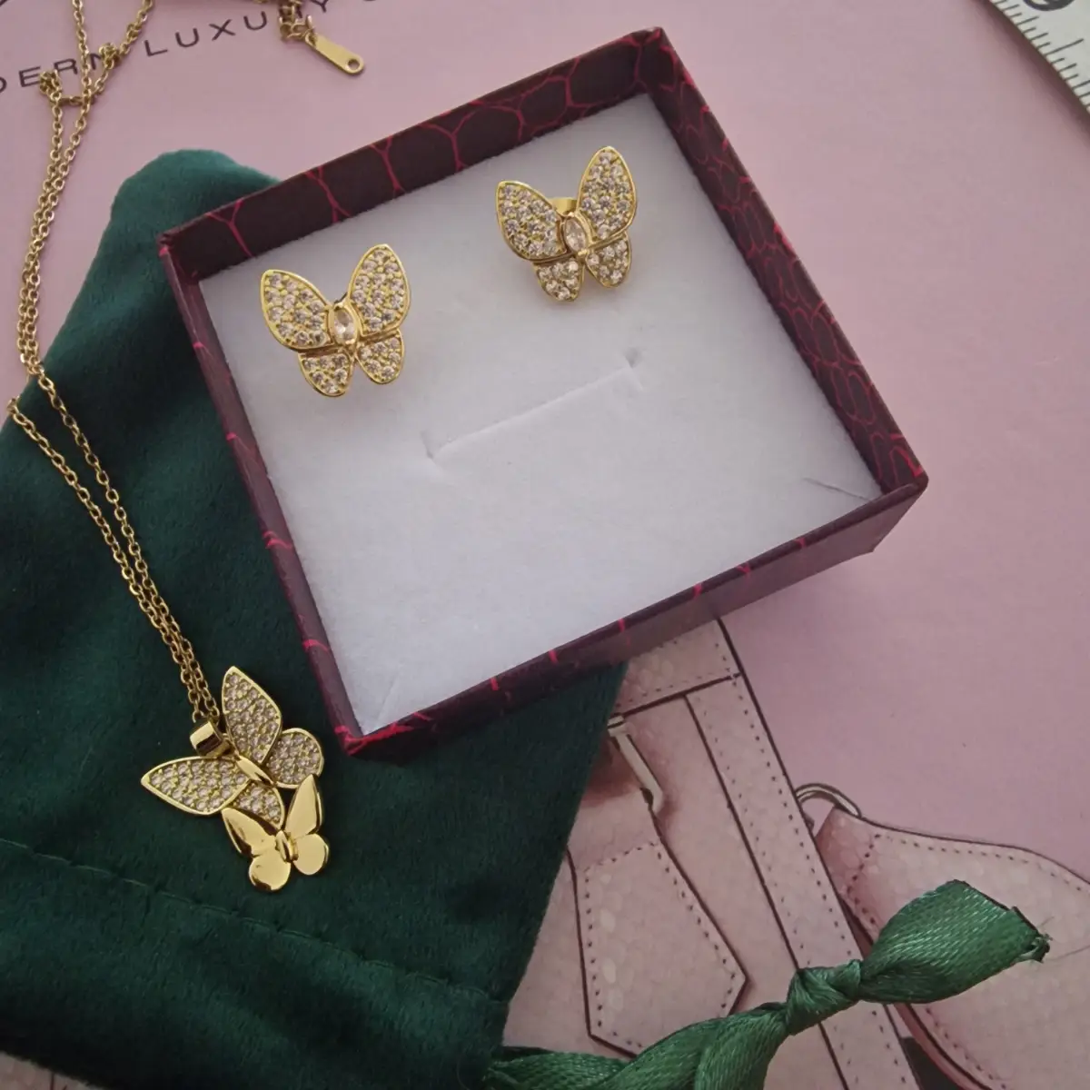 Double Butterfly Pendant Necklace & Stud Earrings Set – New
