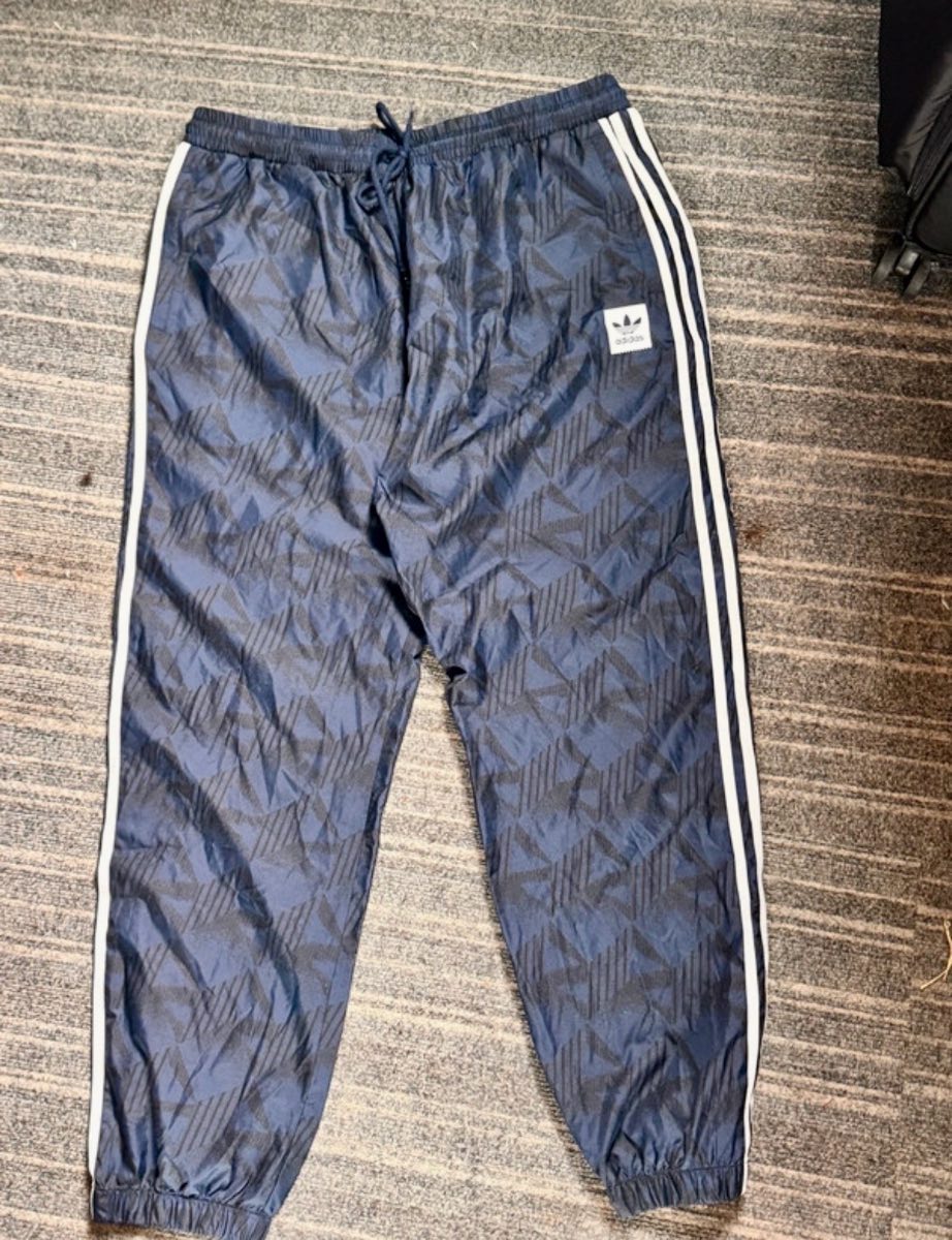 Adidas graphic limited edition