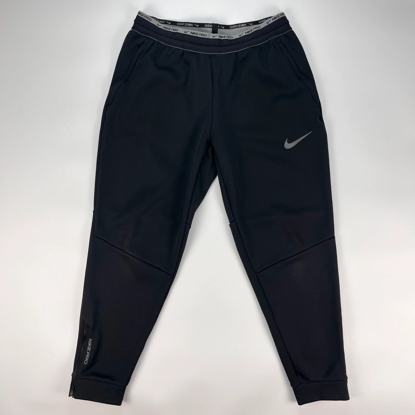 Nike Pro Trousers Men’s Medium Black Therma Fit Fleece Lined Joggers