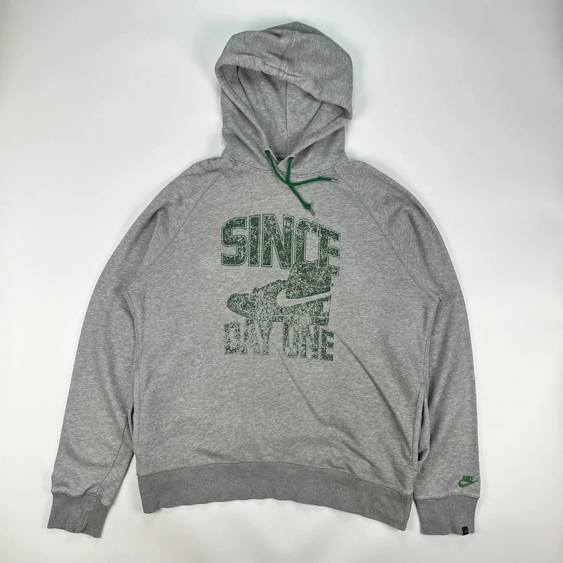Nike Hoodie Men’s Large Grey Green Basketball Sweatshirt Pullover
