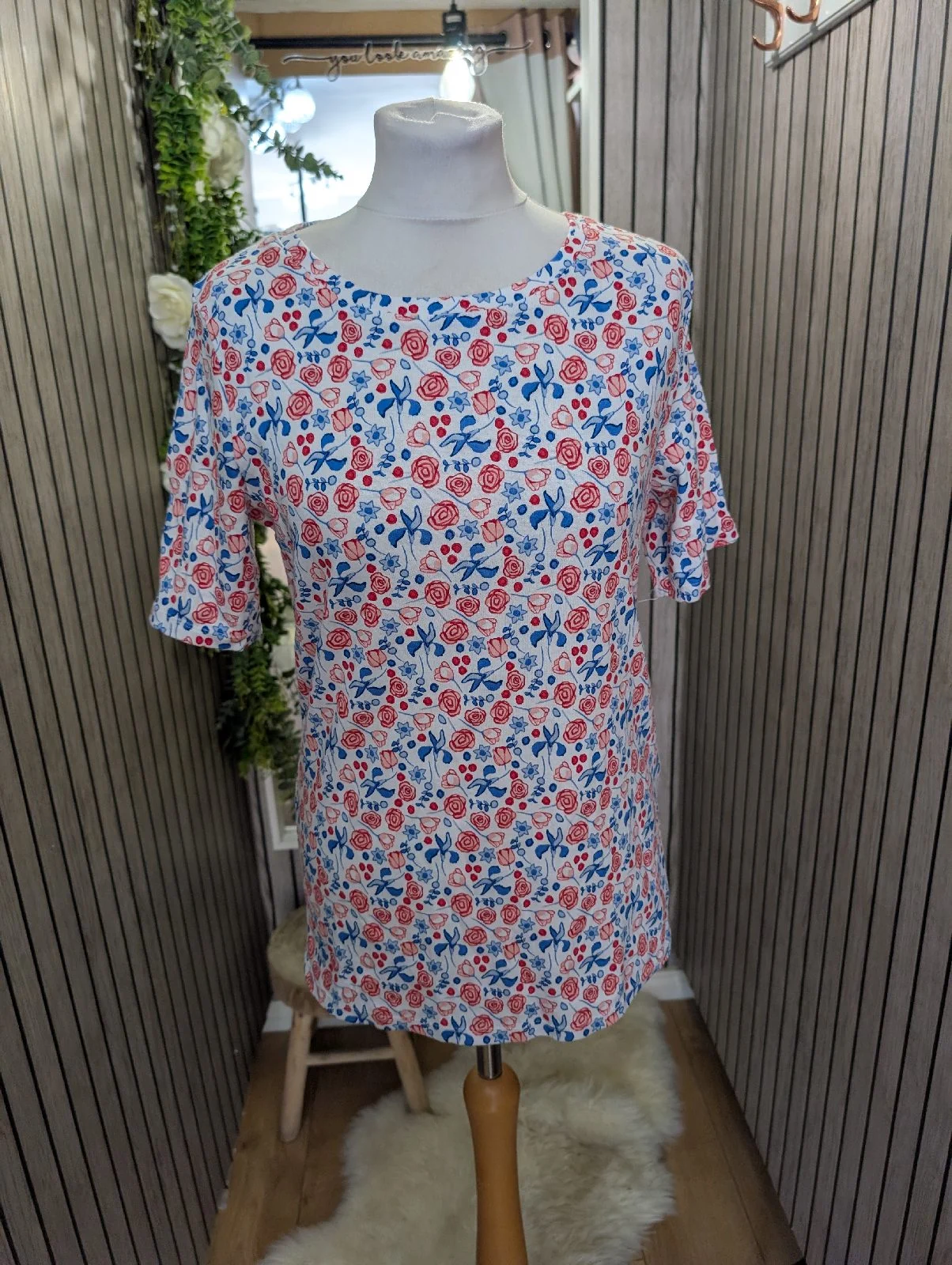 M&s collection womens t-shirt size 16 uk