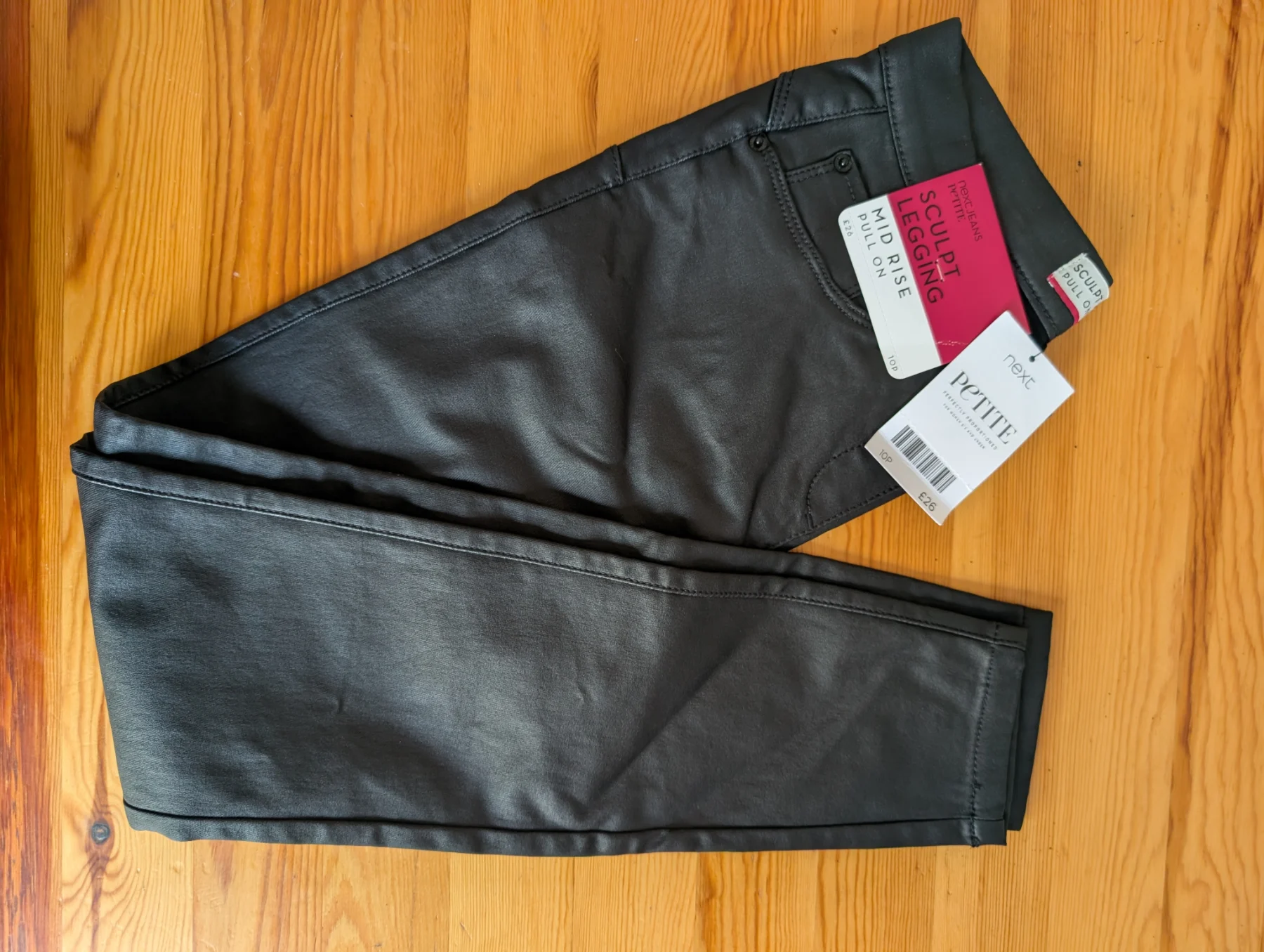 Next petite Black Sculpt Pull-On Coated Leggings size 10  Rrp 26£