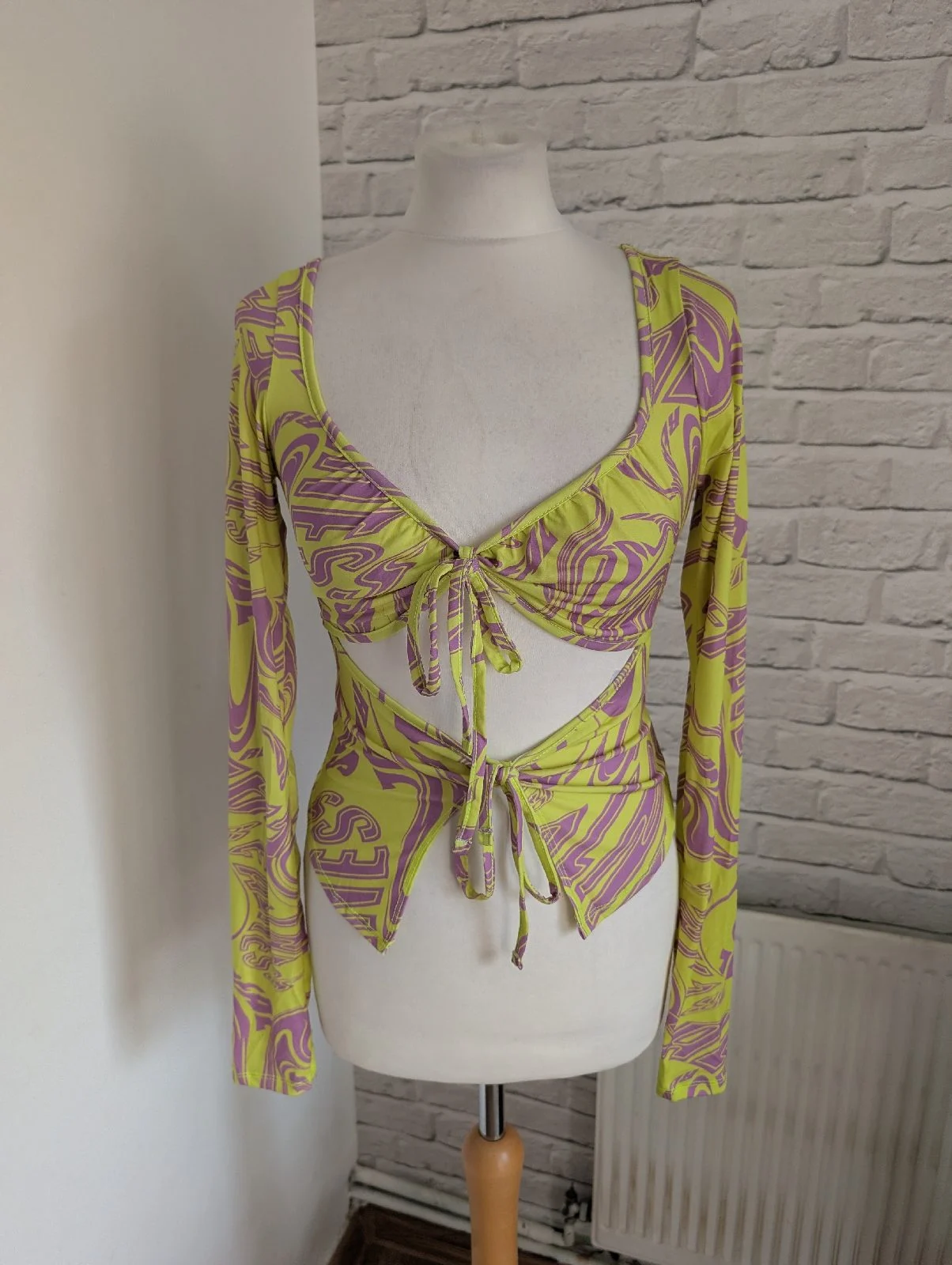 Asyou tie details split hem top in swirl print size 10 uk