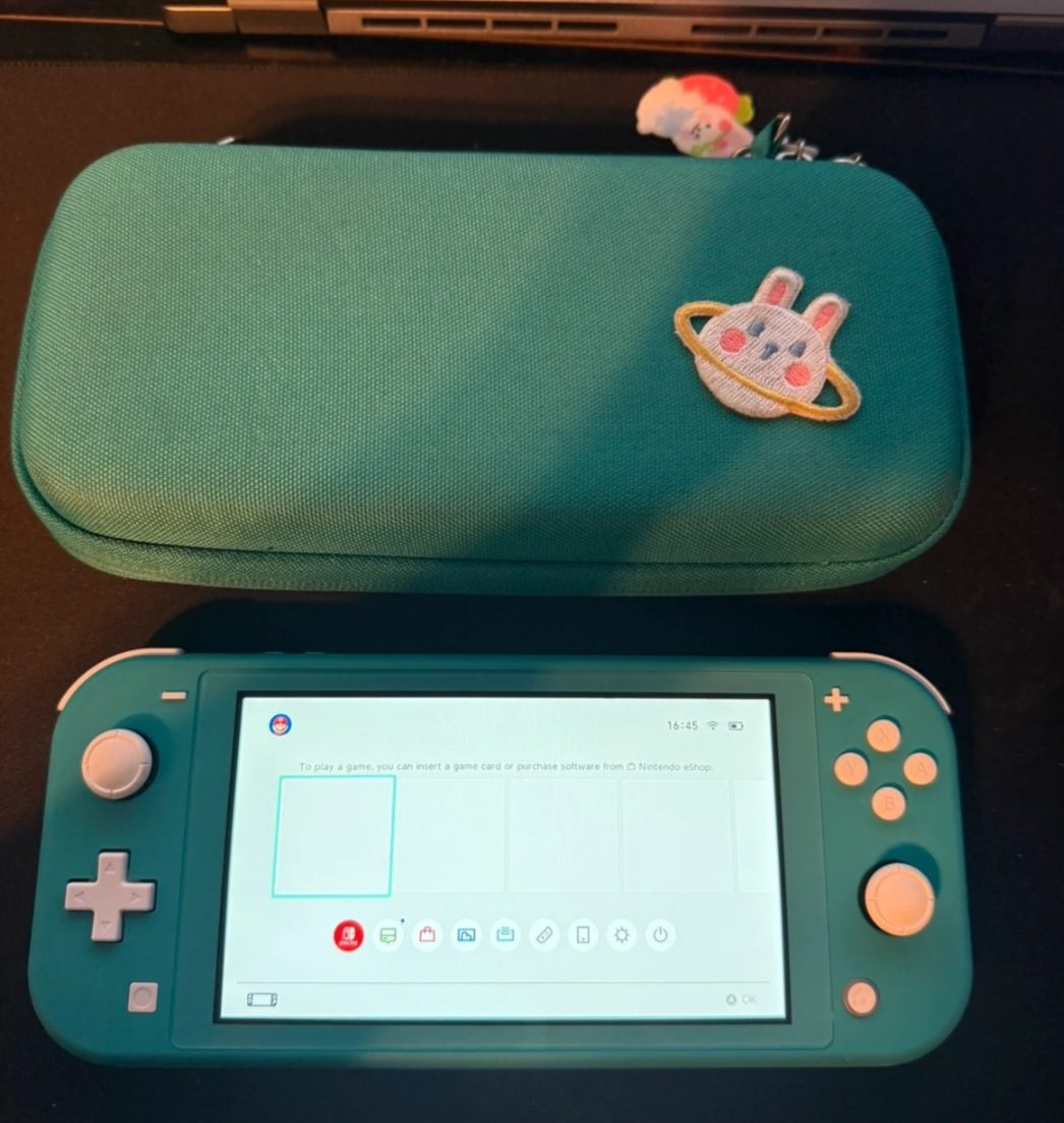 Nintendo Switch Lite Turquoise Console + Custom Hard Case – Excellent Condition