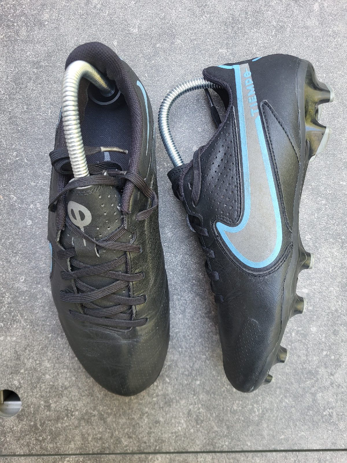 Nike Tiempo Legend Black / Blue FG Football Boots UK Size 6