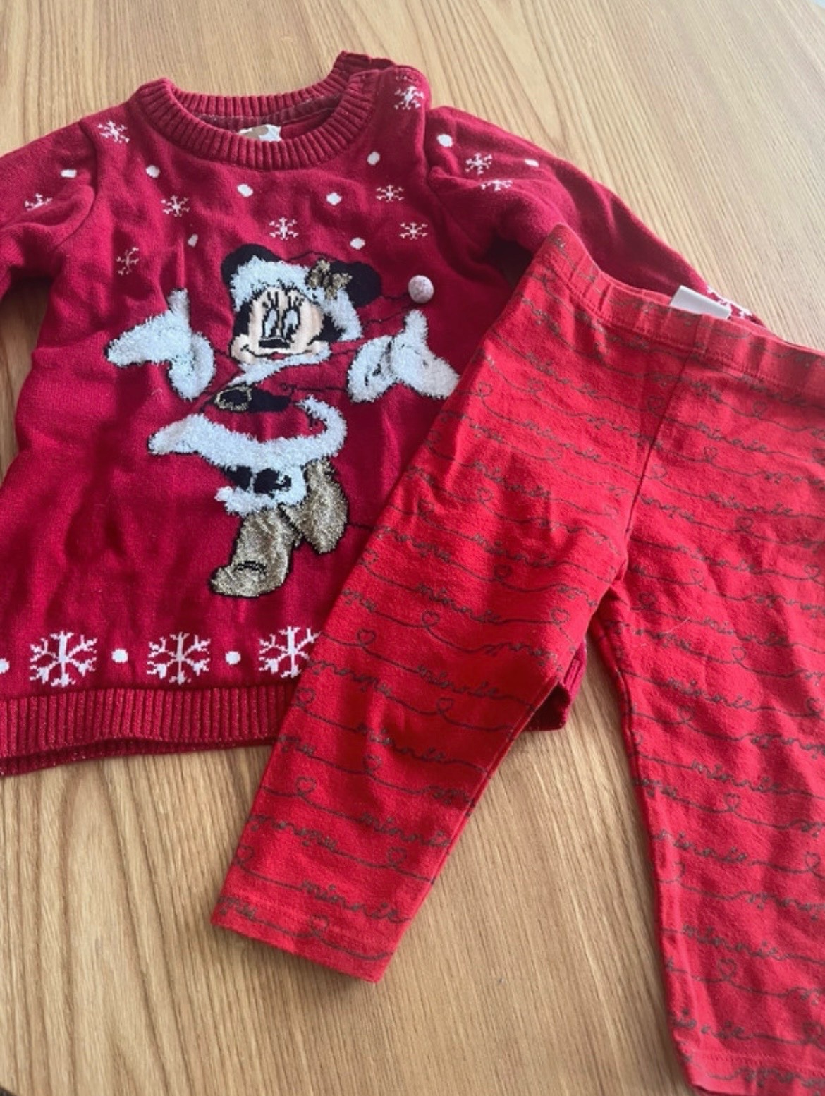 Minnie Mouse Christmas outfit
