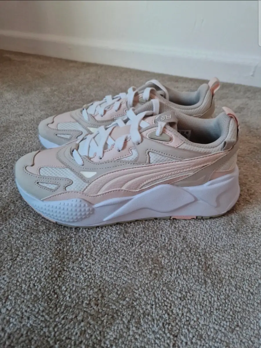RS-X Efekt PRM Puma womens size 6