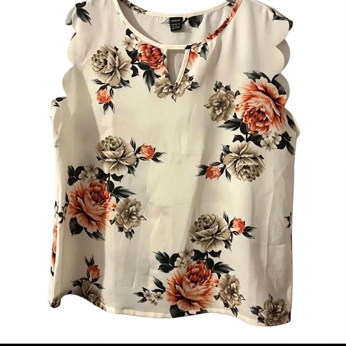Women’s SHEIN M Sleeveless Top | Vintage Rose Print Keyhole Neck
