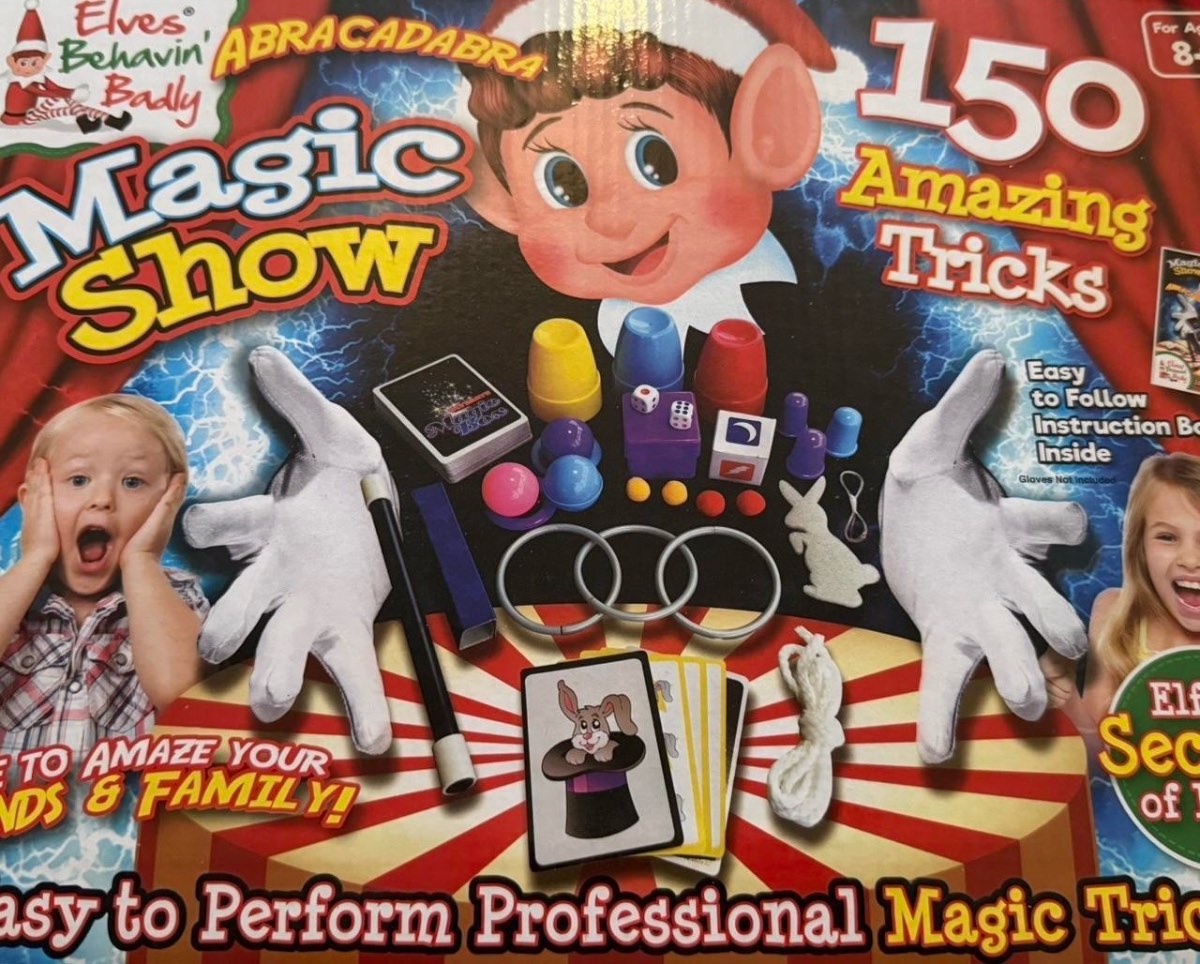 150 Trick Magic Set – Elves Behavin' Badly – Brand New