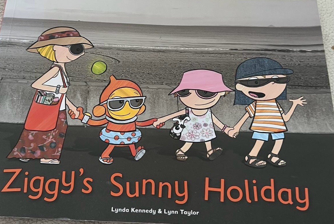 Ziggy’s Sunny Holiday – Fun Beach Holiday Story