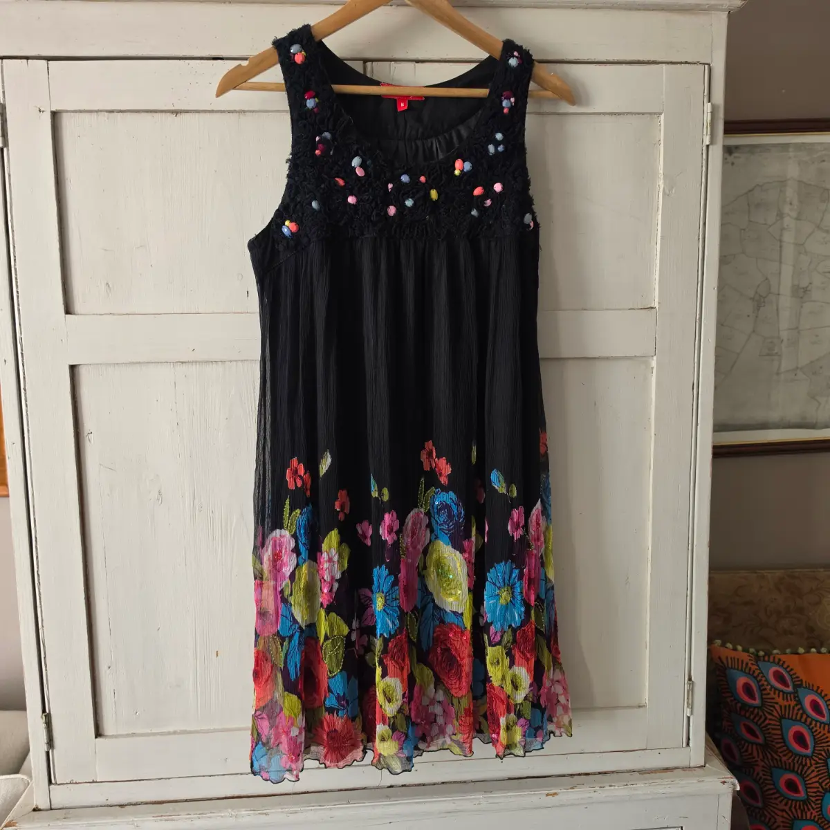 Derhy Black Floral Beaded Sequin Crinkle Chiffon Sleeveless Dress M
