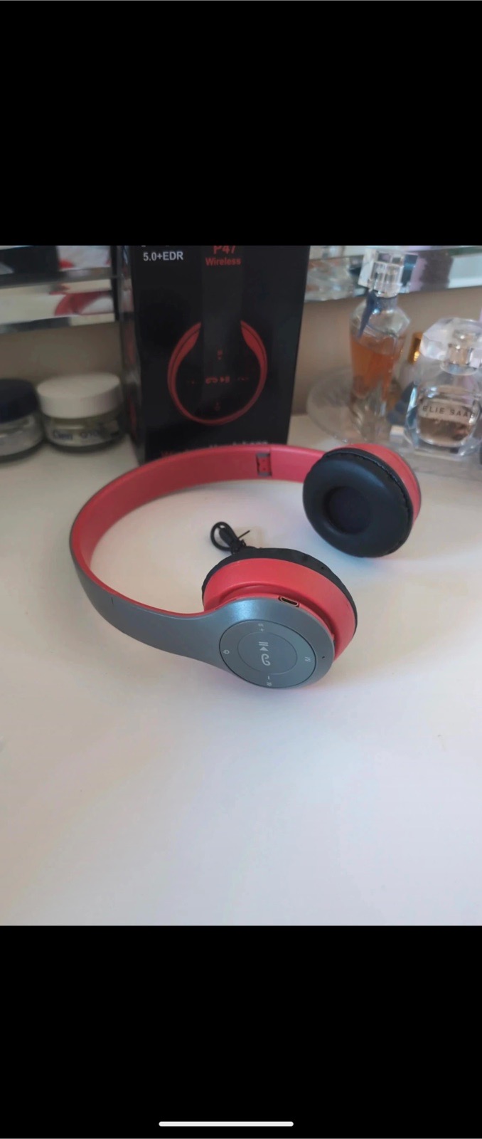 Bluetooth wireless headphones
