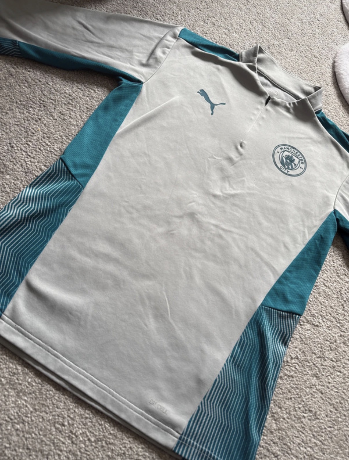 Size S Manchester City FC Puma Long Sleeved Top