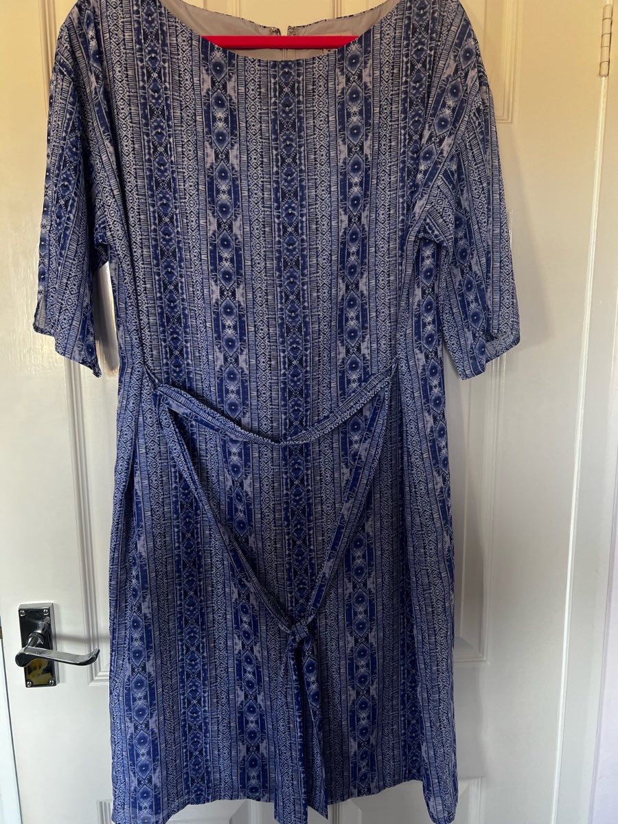 Great Plains geometric blue print dress