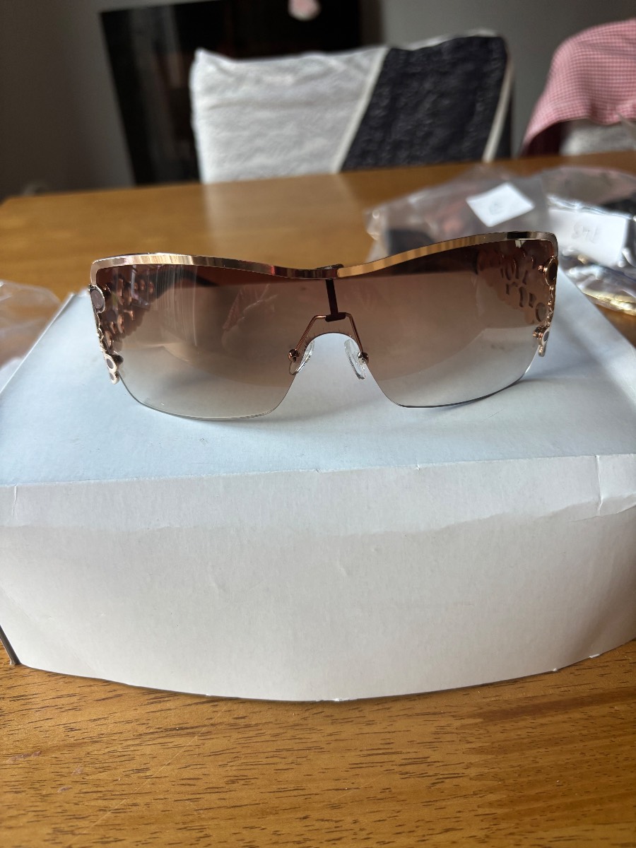 Women’s Inspired by sunglasses