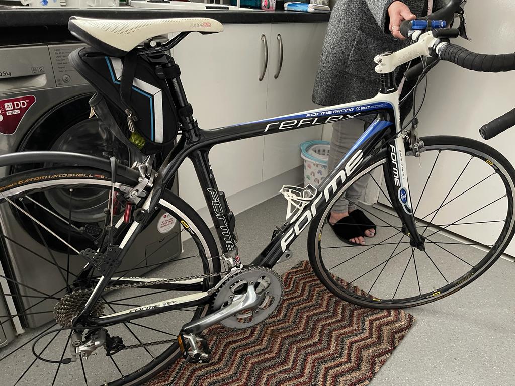 Forme Reflex 700C Road Bike full carbon fibre frame  Black/Blue/White