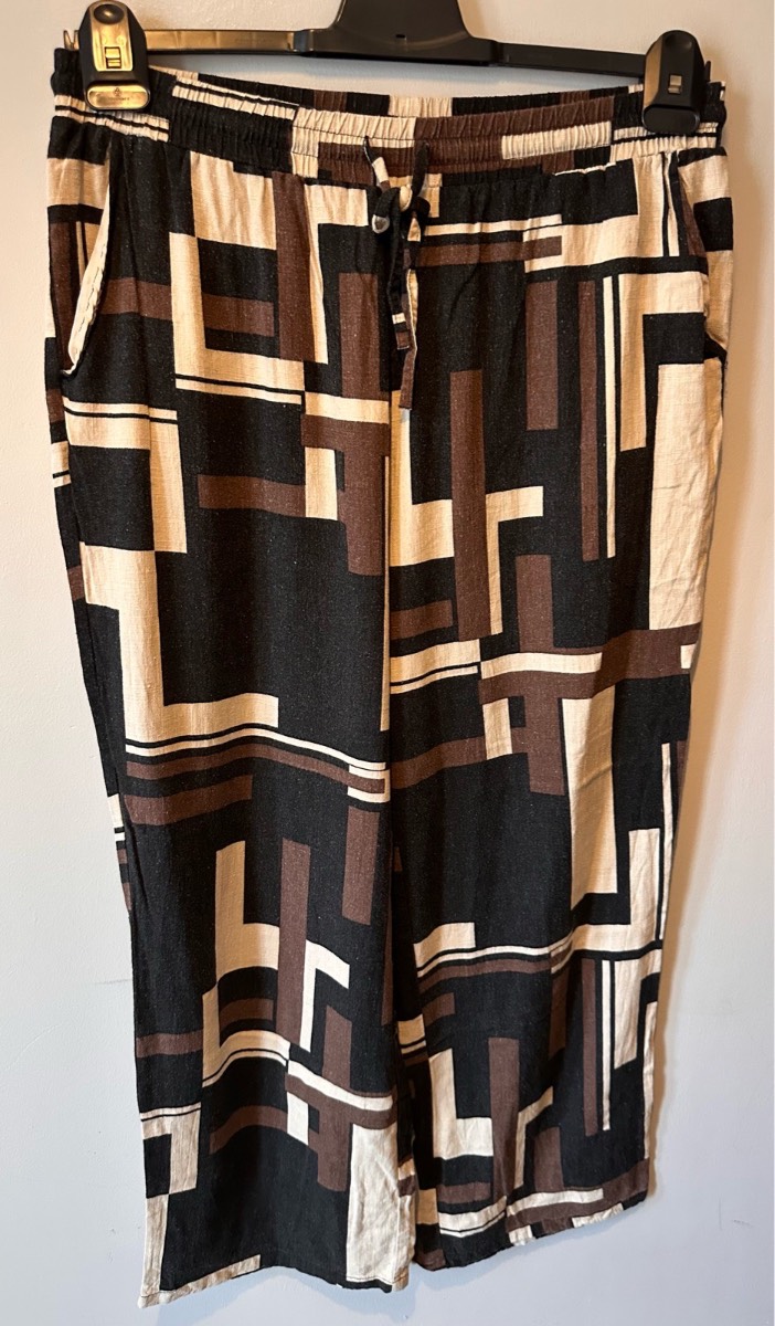 Primark Cares Wide Leg Trousers Size L – Black Beige Brown Geometric Print – New Without Tags