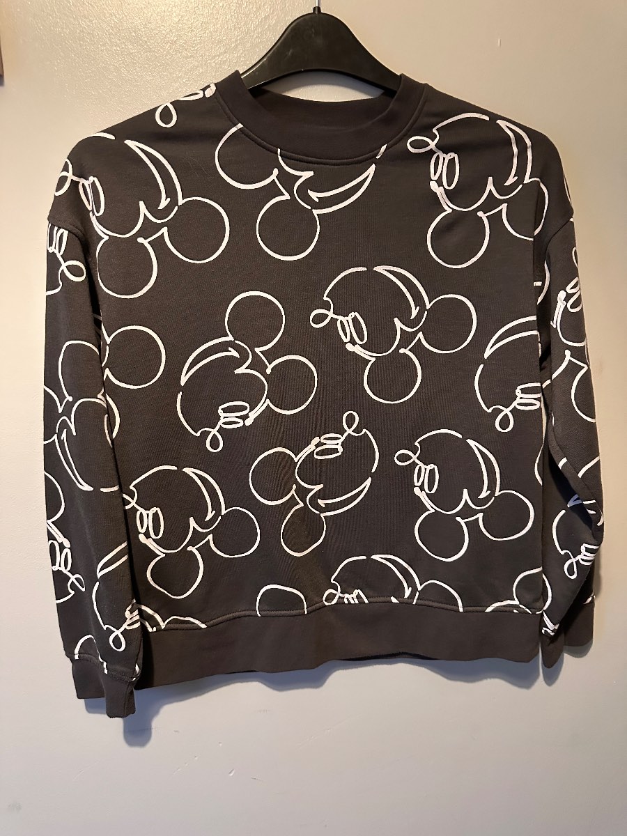 Disney Mickey Mouse All Over Print Oversized Sweatshirt – Black – XS (Oversized Fit)