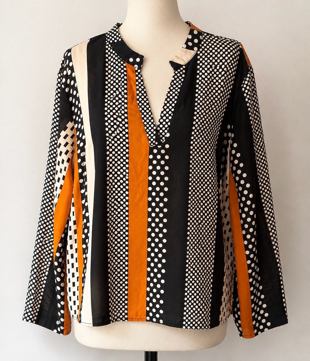 SHEIN Curve 1XL Geometric Polka Dot Long Sleeve Blouse Black Orange Cream Retro