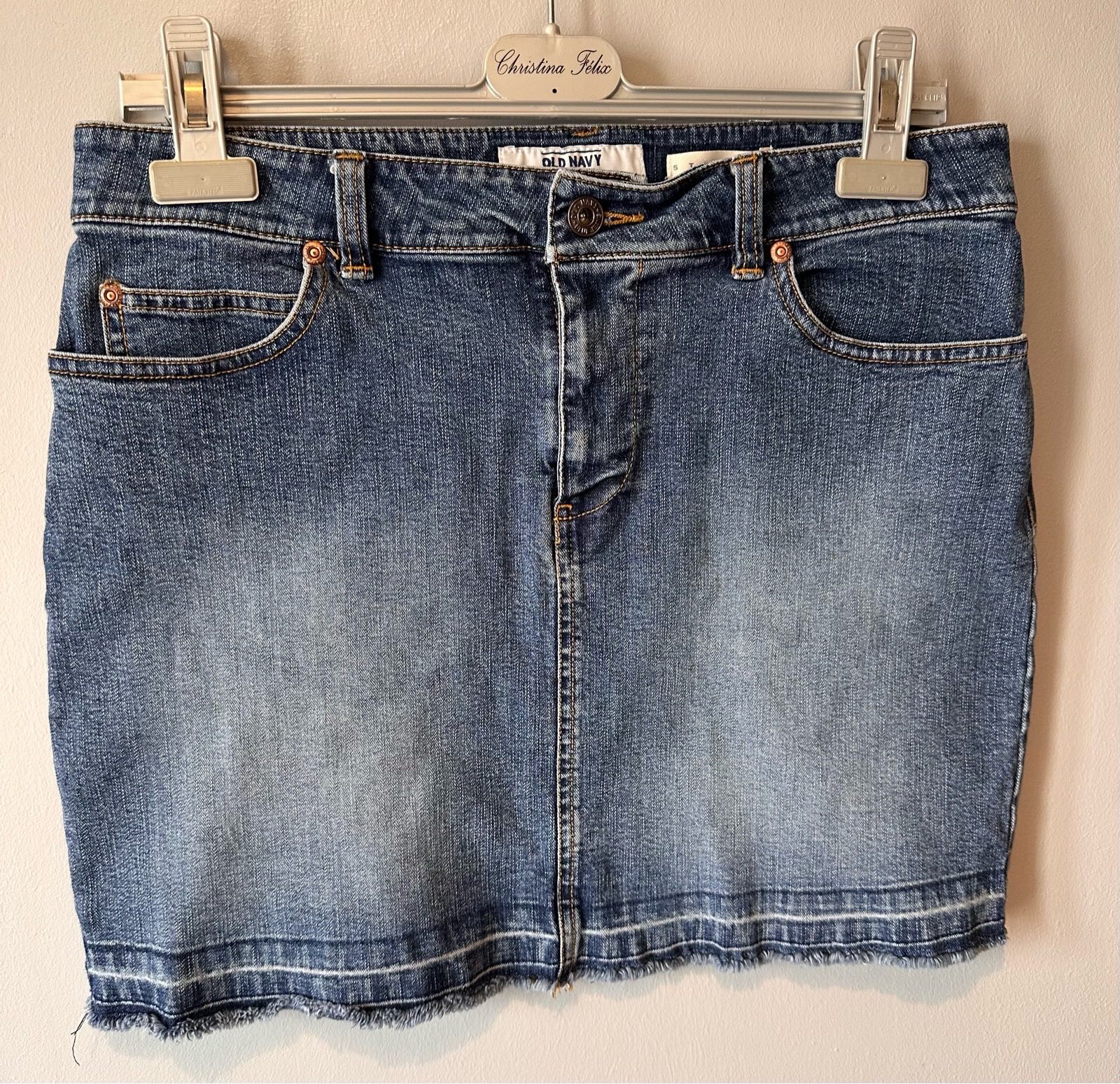 Old Navy Outlet Stretch Denim Mini Skirt – Size 6 – Y2K Vintage Look