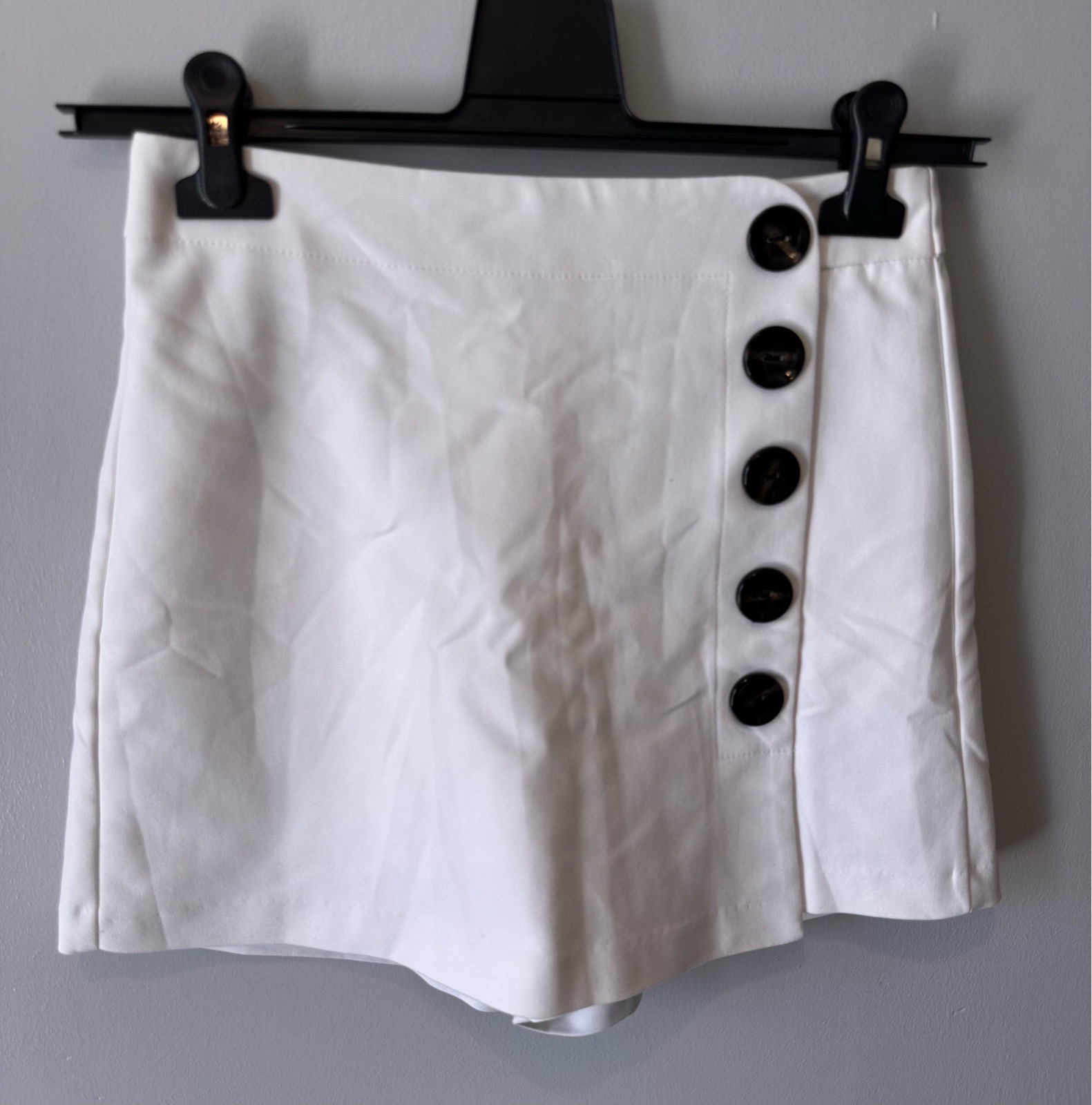 Stradivarius White Button Front Skort UK 8 | BNWT | Tailored Summer Style