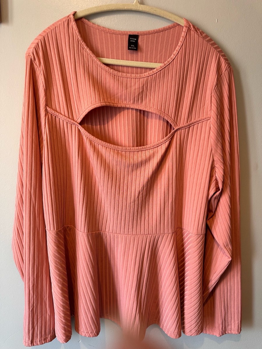 SHEIN Curve Ribbed Peplum Top – Size 4XL – Blush Pink Cut-Out Long Sleeve Top