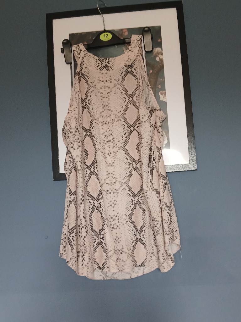 New look Halter neck top