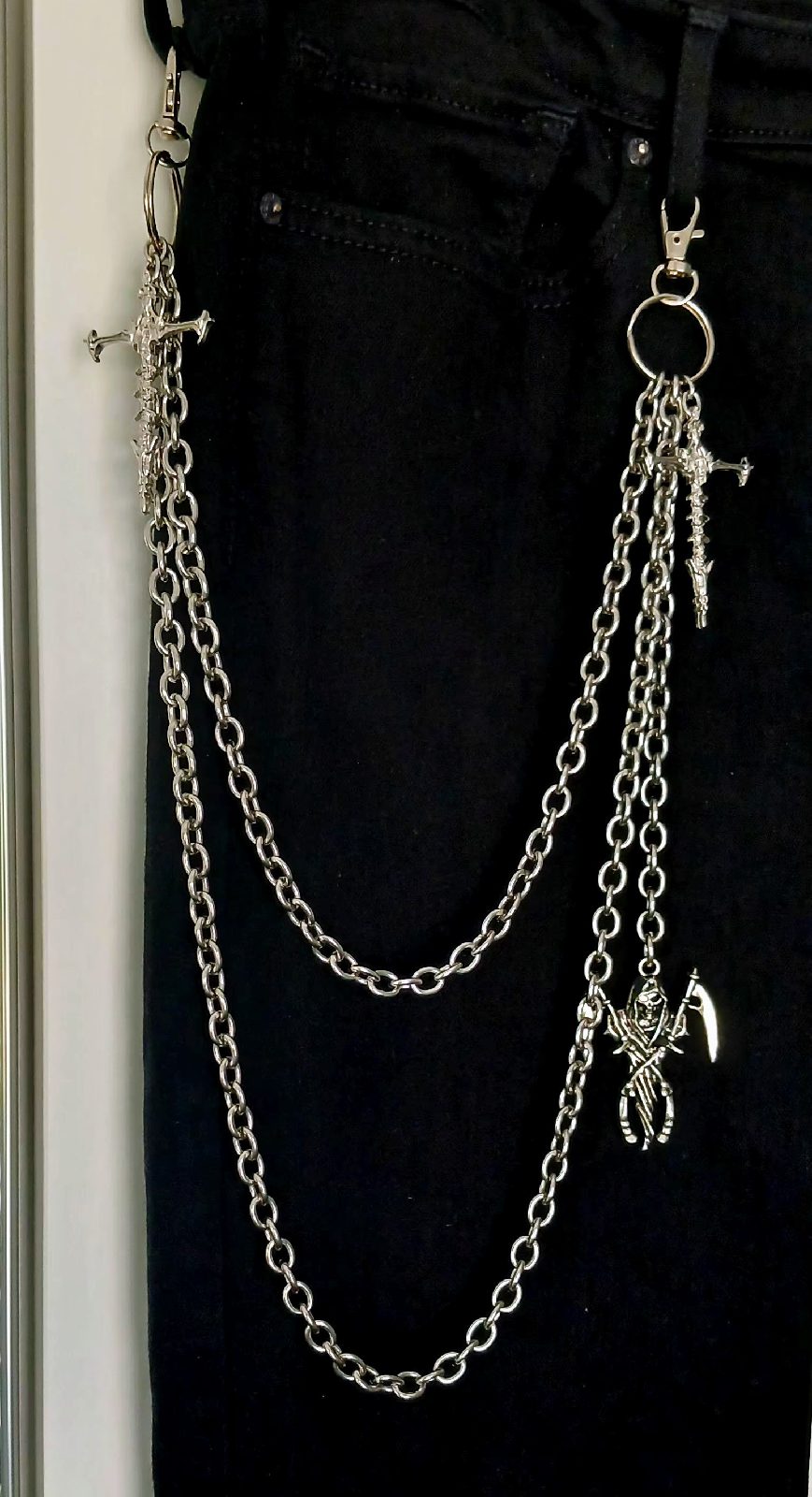 Trouser loop chain