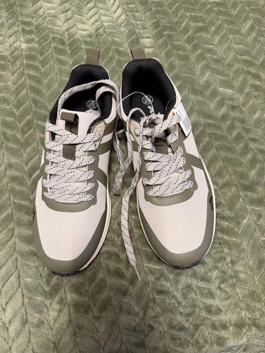 Hiking boots size 6.5