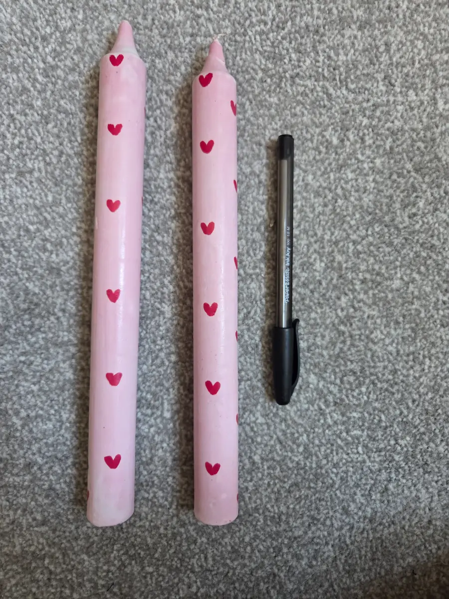 Love heart pink taper candles ❤️