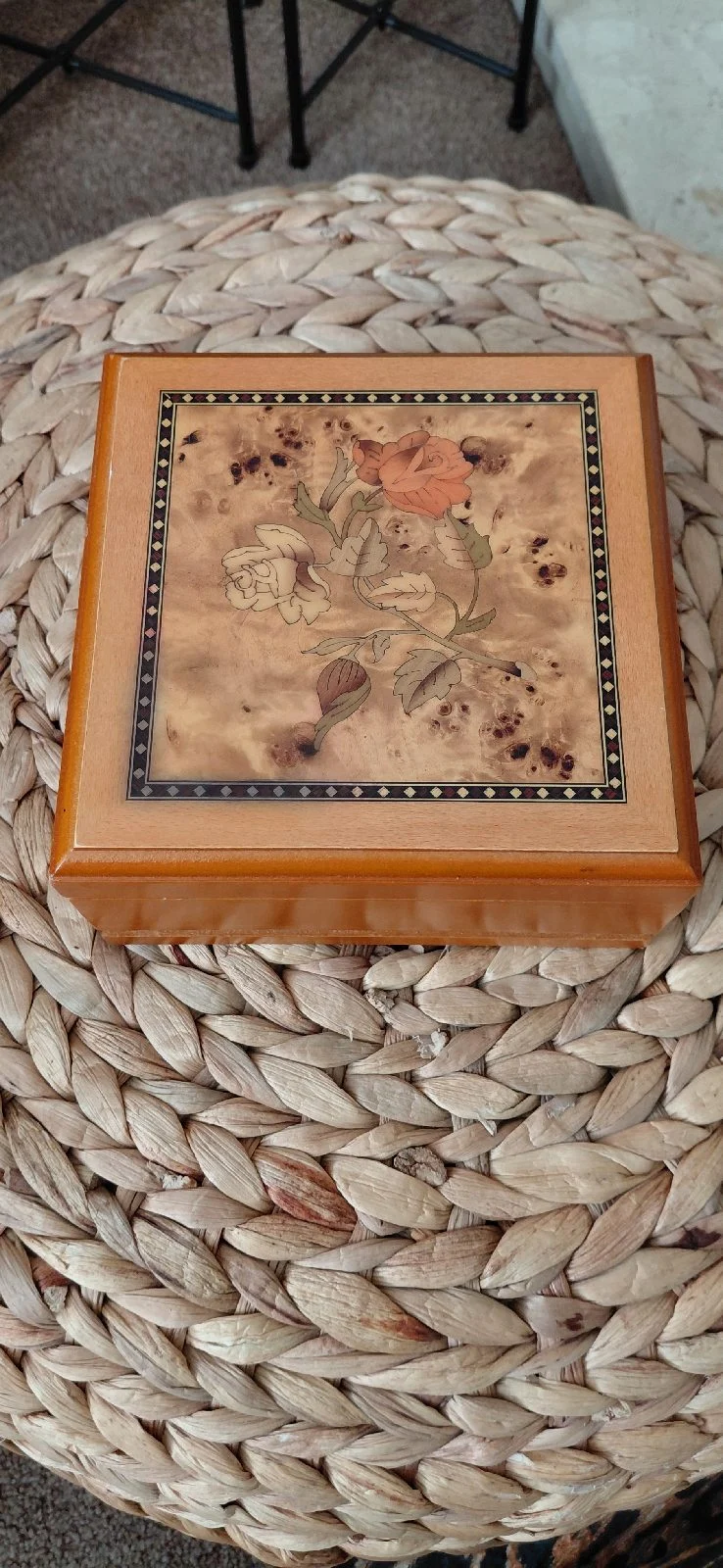 Mele & Co musical wooden jewellery box oriental rose marquetry inlay 1980s