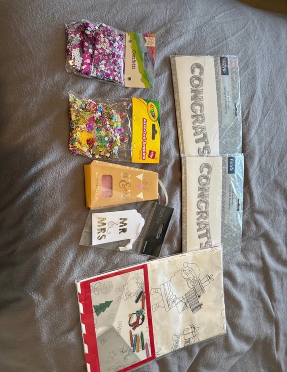 Bundle of arts / crafts / confetti / balloons