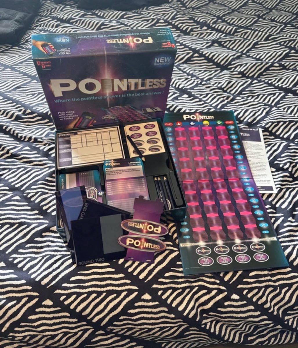 Pointless board game