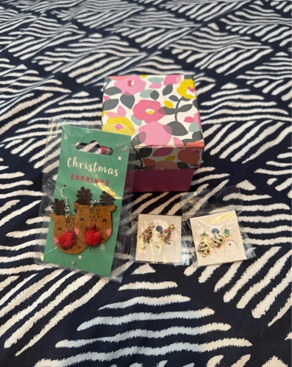 3 x earrings and a box