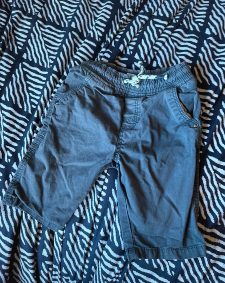 Blue TU chino cargo shorts size 6 years