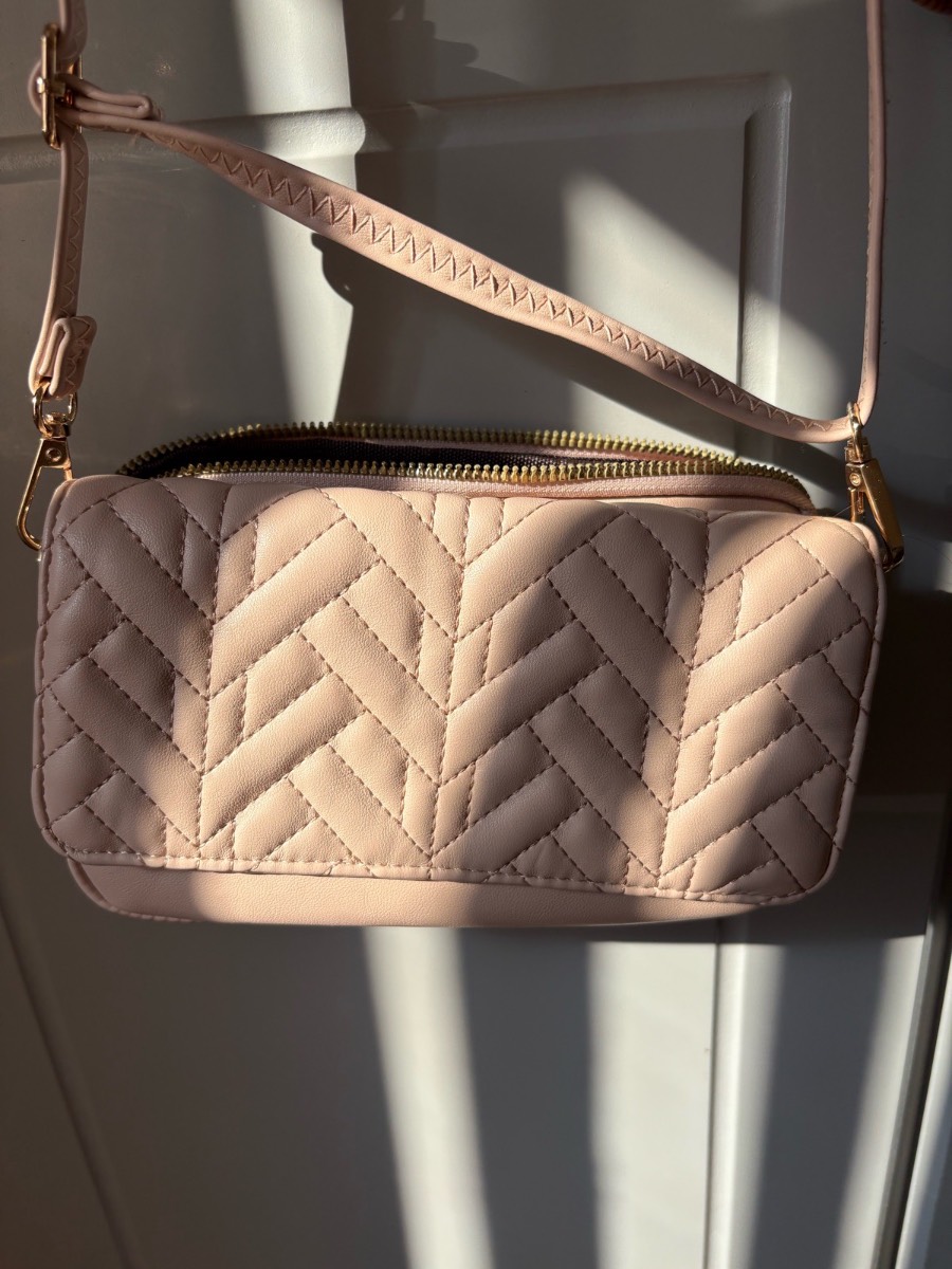 Pavers hand bag