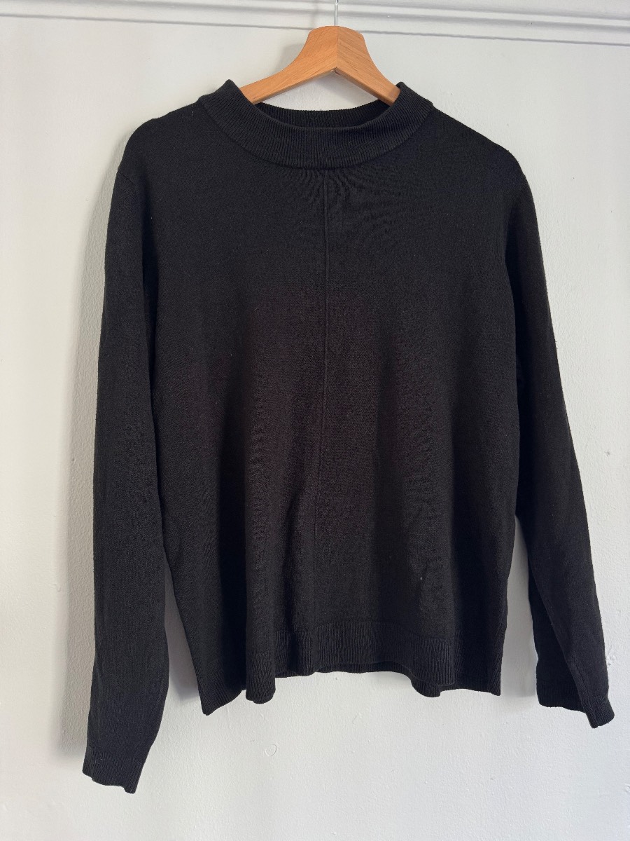 Black Jumper
