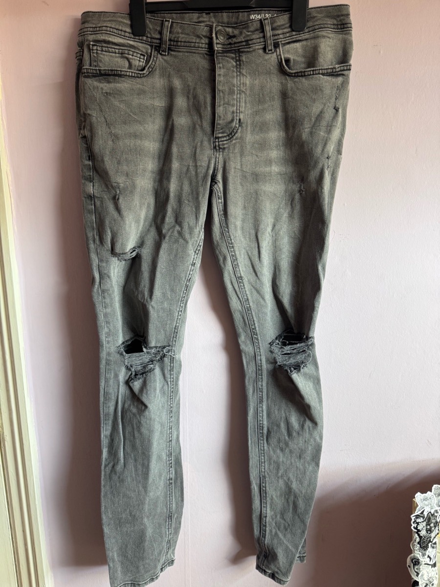 Grey Ripped Jeans