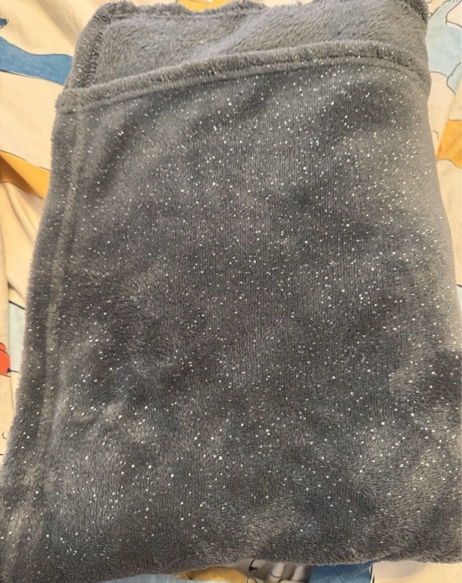 Grey Sparkly Blanket/Throw
