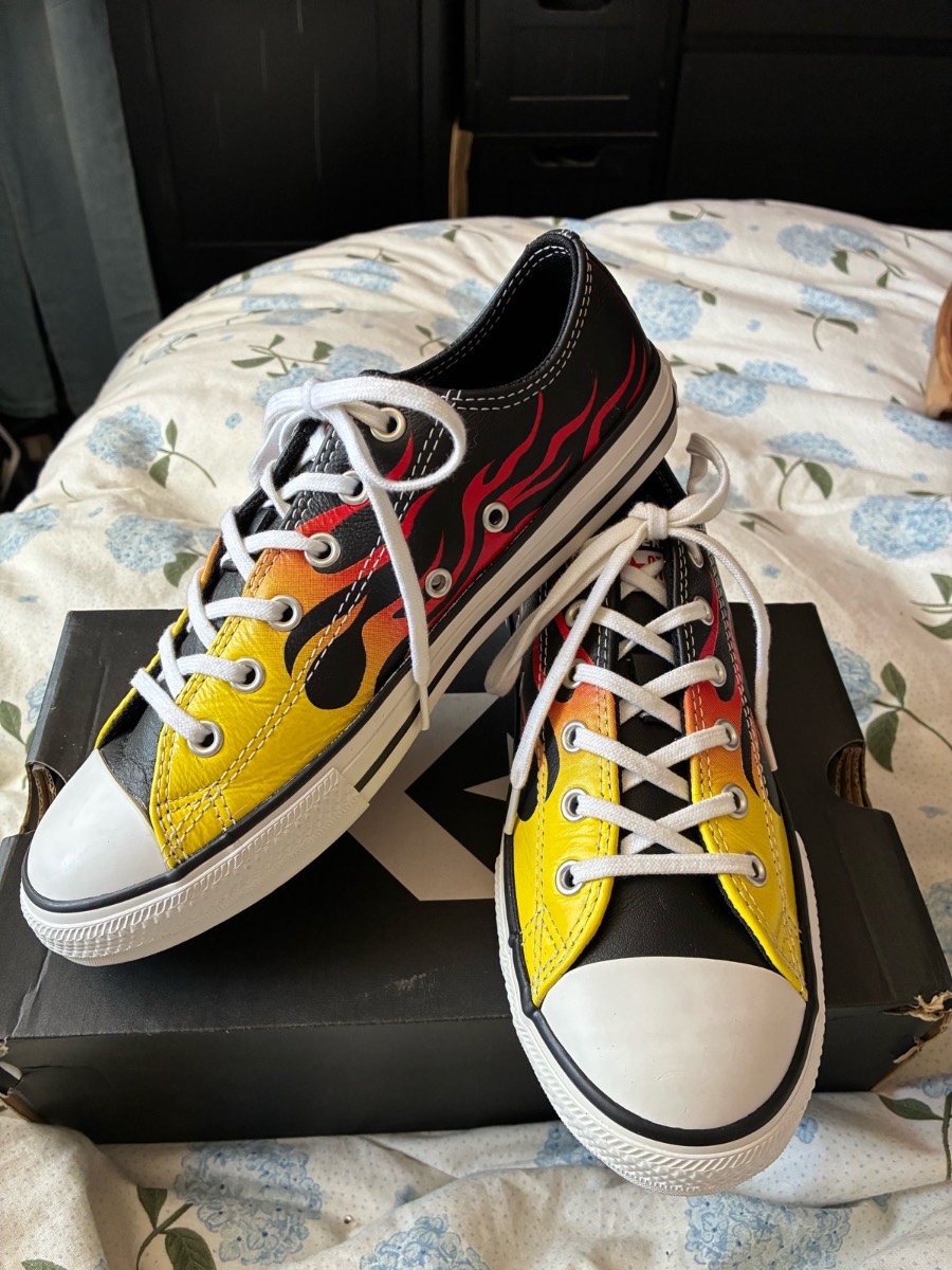 Converse Chuck Taylor All Star Leather Flame Low Top Flame