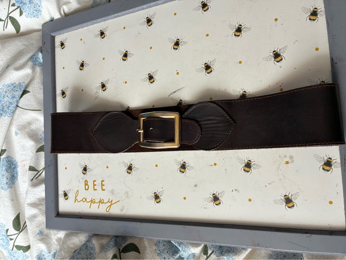 Beautifully soft brown leather vintage belt