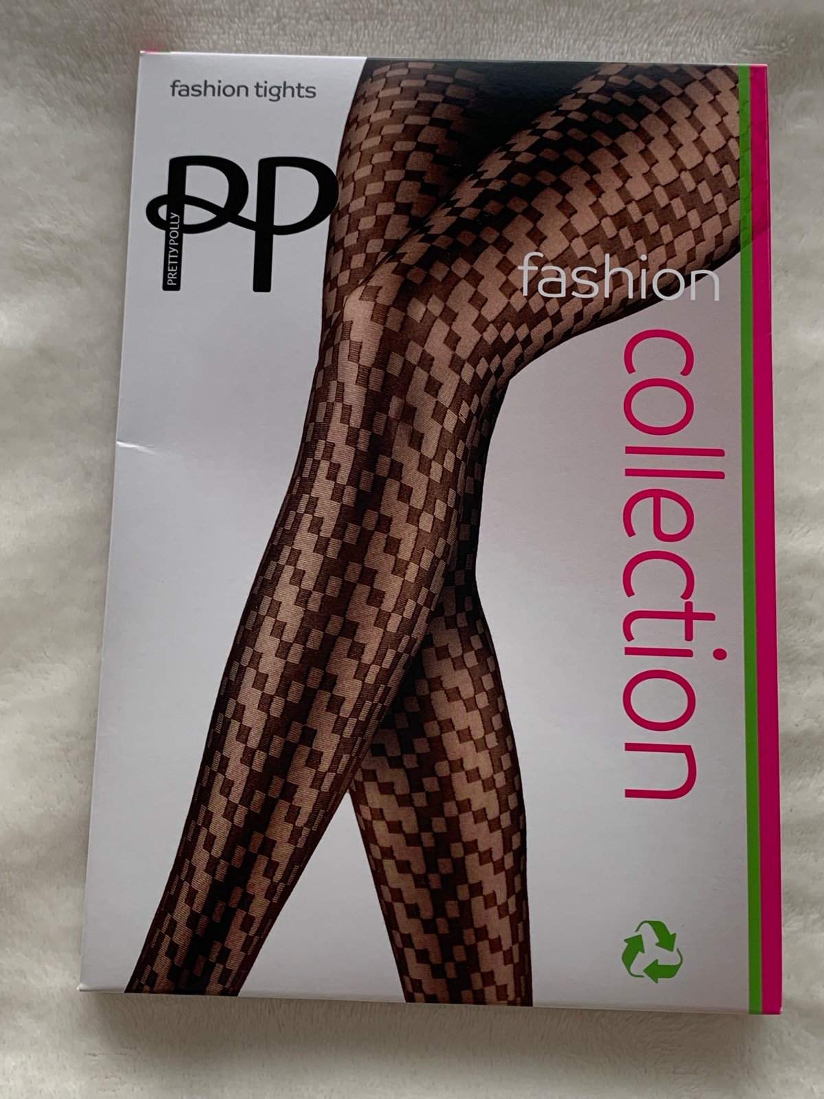 Pretty Polly Fashion Tights – Black, Size 1 – Cubist Chevron Pattern