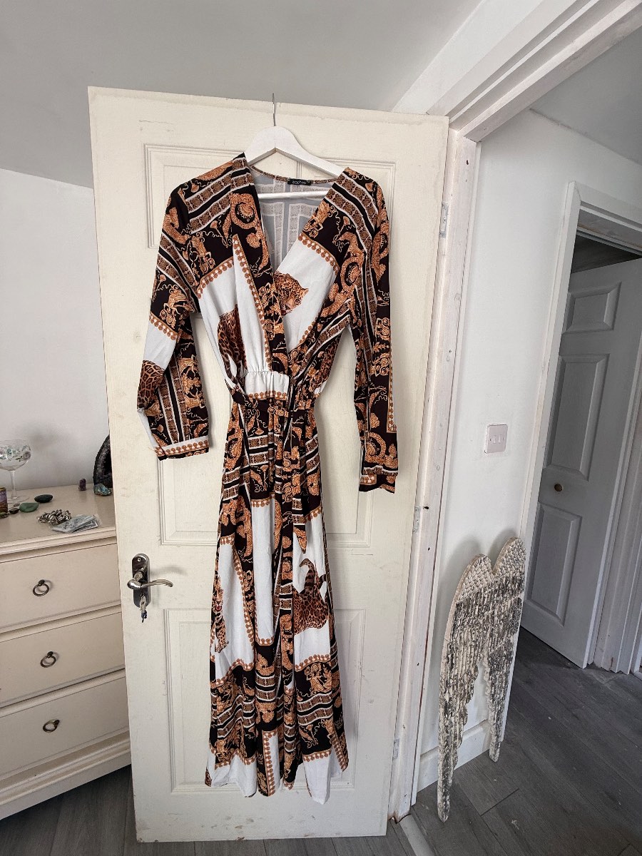 Boohoo Dress