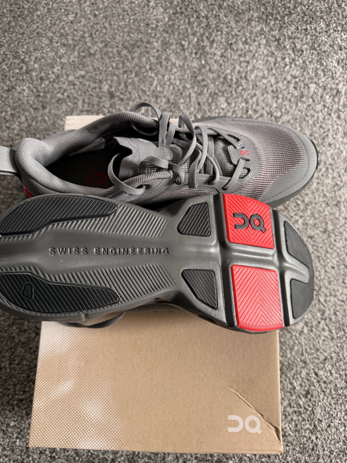 Men’s trainers