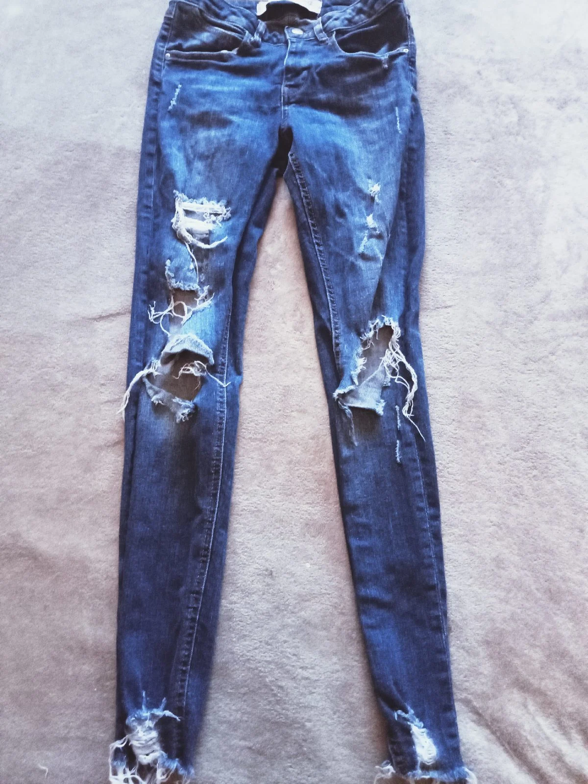 Denim Co. Dark Wash Ripped frayed Skinny Jeans - raw hem - UK size 10