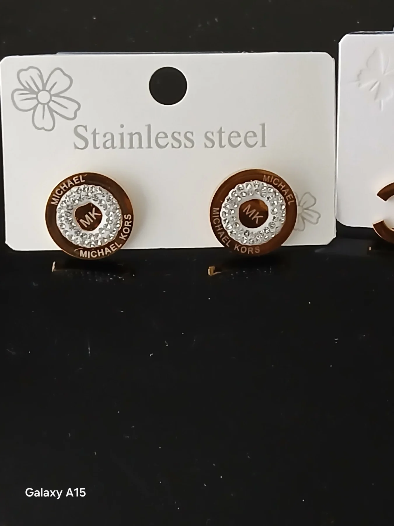 Fashion earrings