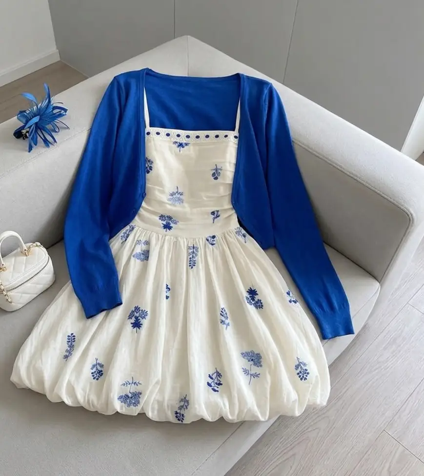 Women's French Floral Two-Piece Dress Set Blue Print Waist-Cinching Summer Outfit