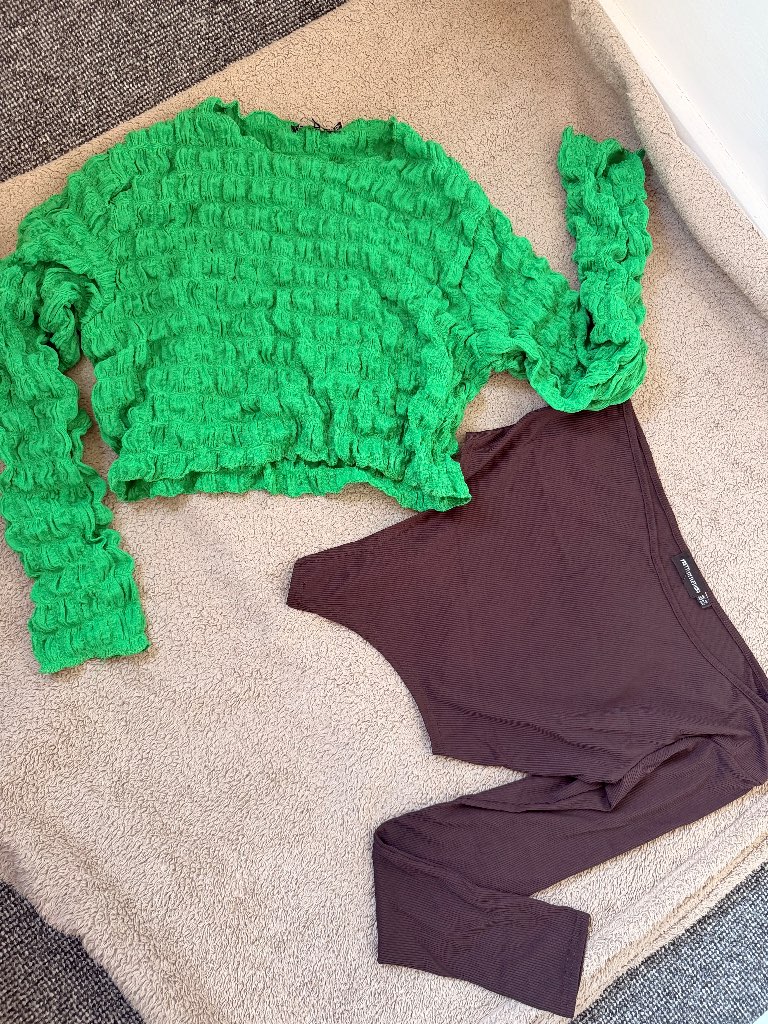 Crop tops